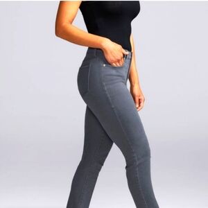 CURVE 360 by NYDJ Slim Ankle Dark Grey Size 14